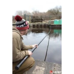 Cygnet Baiting Pole 12 Meters 16 Cygnet Baiting Pole 12 Meters -Sonik Store Cygnet 16m Baiting Pole 2 team outdoors 550x550h 1