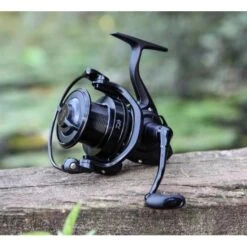 Daiwa 18 Emblem EM 25 QD -Sonik Store Daiwa201820Emblem20EM2025QD 550x550w