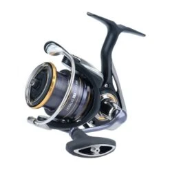 Daiwa 20 Legalis LT 6000 -Sonik Store Daiwa202020Legalis20LT204 550x550h