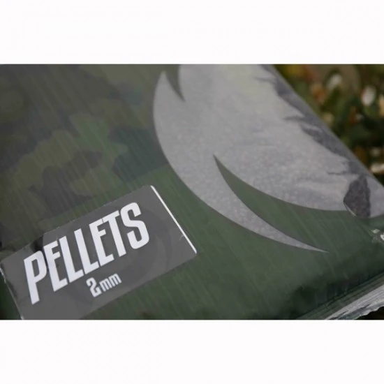 Shimano Tribal Isolate HP02 Pellets 2mm 900g 2 Shimano Tribal Isolate HP02 Pellets 2mm 900g – Bild 2