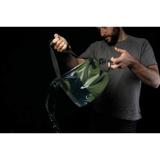 RidgeMonkey Perspective Faltbarer Eimer 10 Liter 11 RidgeMonkey Perspective Faltbarer Eimer 10 Liter – Bild 11